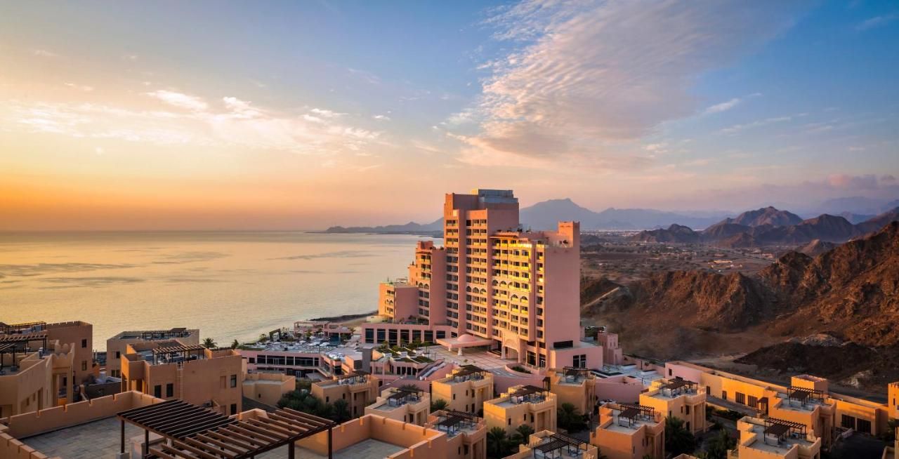 Staycation - 5* Fairmont Fujairah Beach Resort - All Inclusive